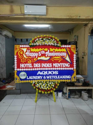Papan Bunga di Jatinegara Kaum